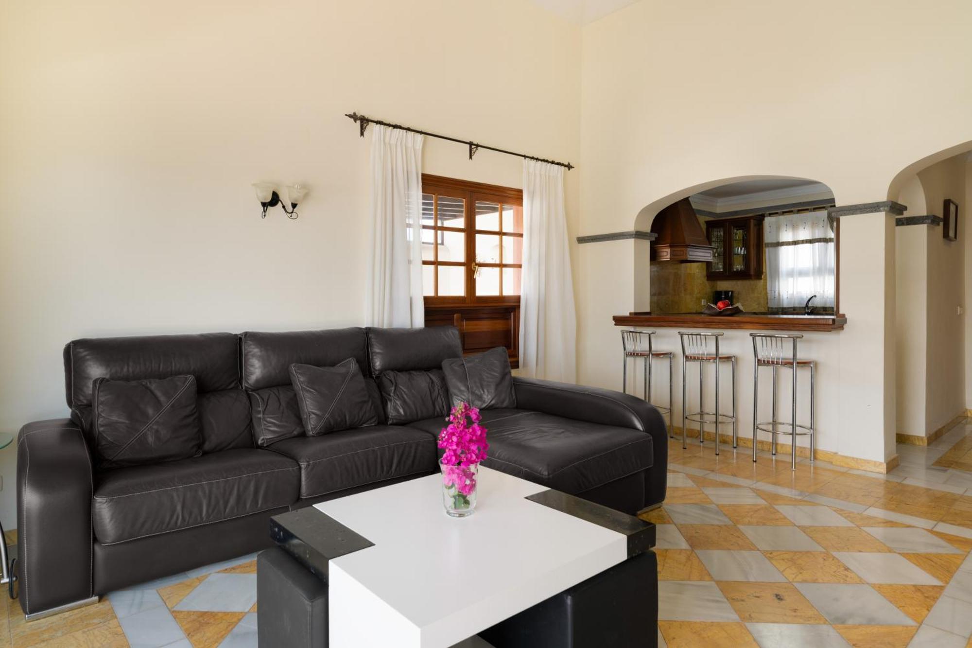 Villa with Garden View