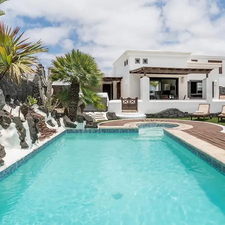 Villa Faro Park With Private Pool-3